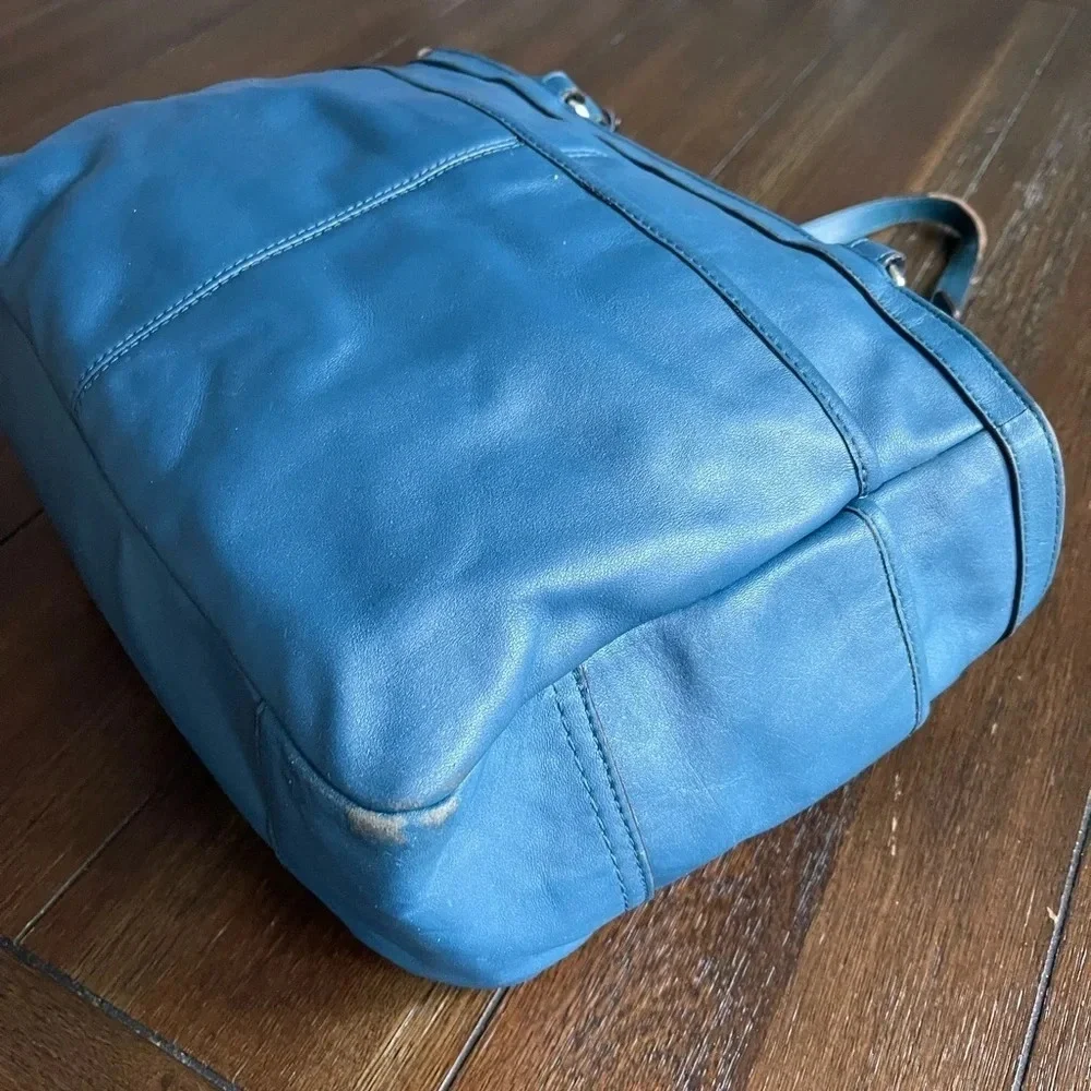 Coach tote bag
